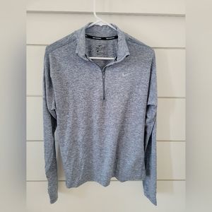 Women's Nike Pro Dri-fit quarter zip pullover sweatshirt in Heather gray. Size M
